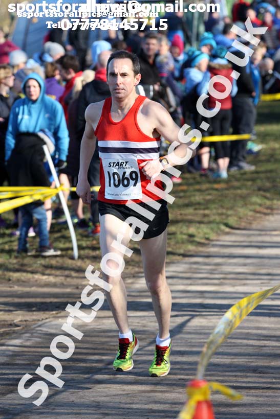 Senior women and vets women and men, 2018 Royal Signals NECAA Road Relays, Hetton. Photo: David T. Hewitson/Sports for All Pics